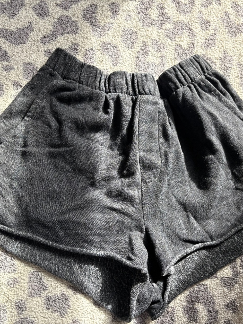 PacSun black shorts w/ pockets